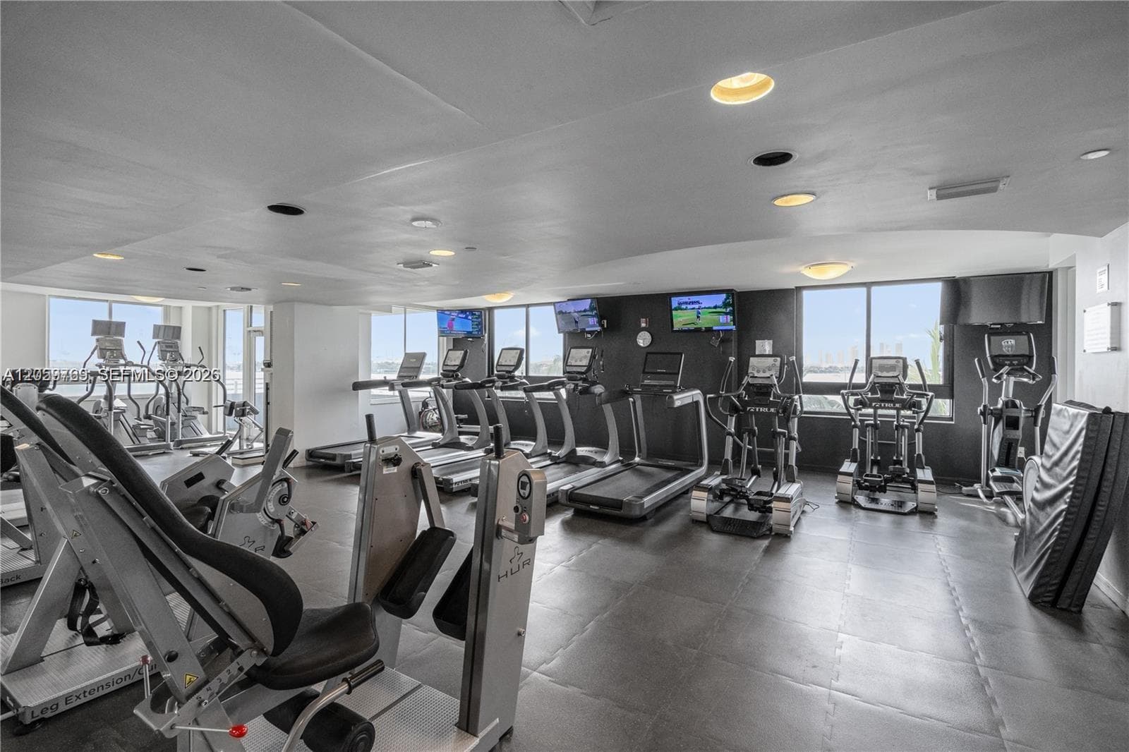 THE WAVERLY AT SOUTH BEAC · #2601 in Miami Beach - Photo 25