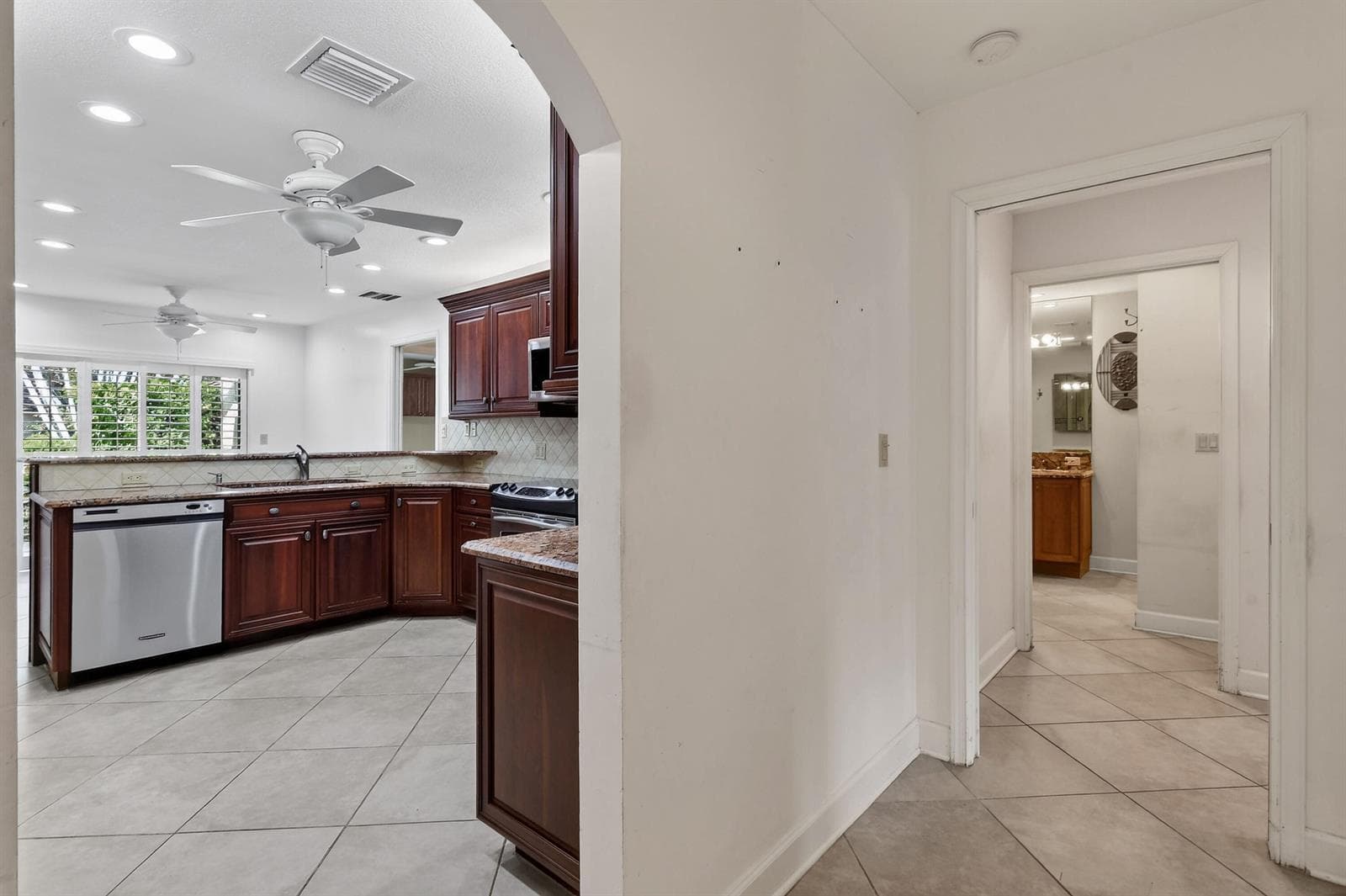 11453ShadyOaksLane(18)