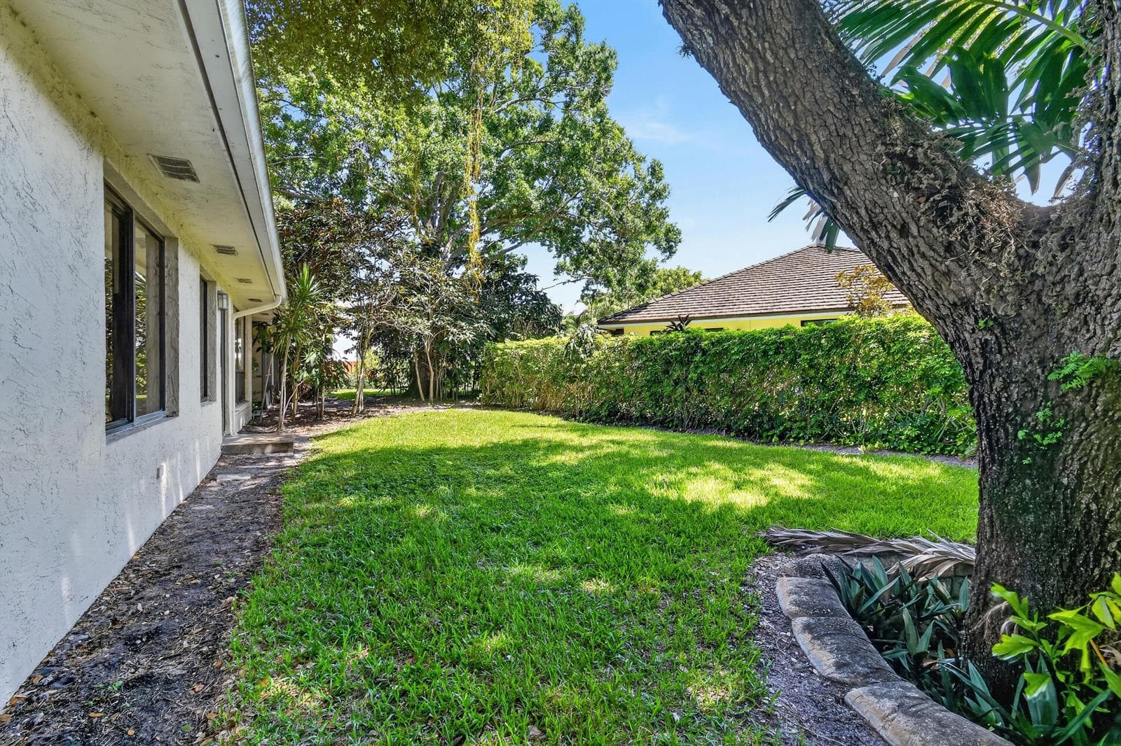 11453ShadyOaksLane(57)
