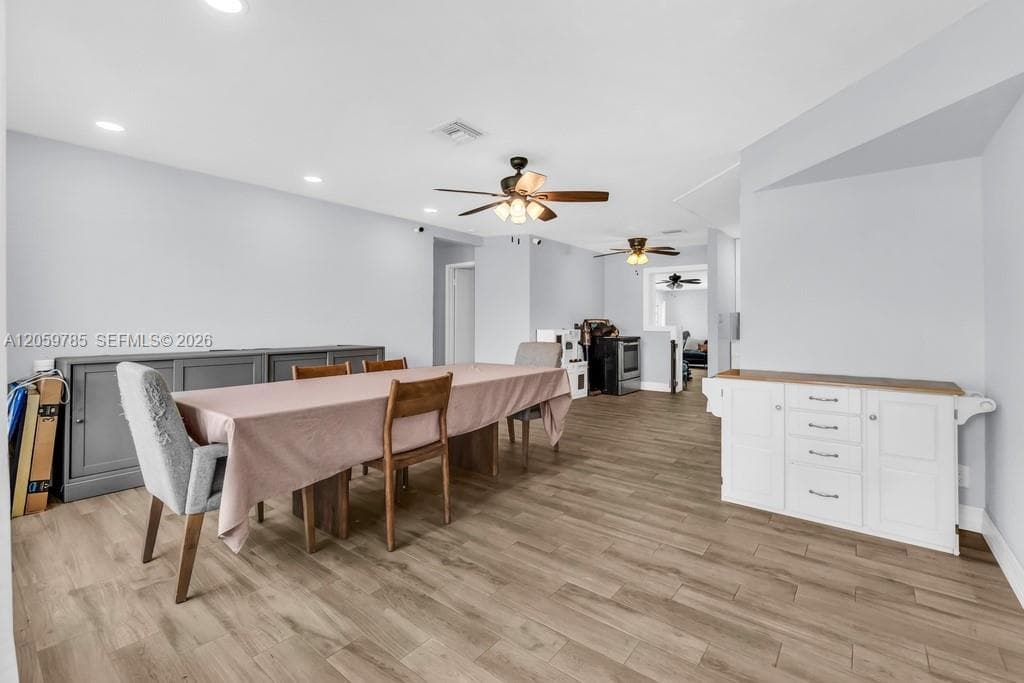 200 SW 16 Street photo 4