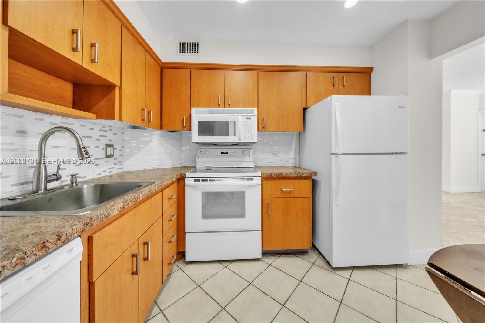 1985 S ocean dr · #6p in Hallandale Beach - Photo 12