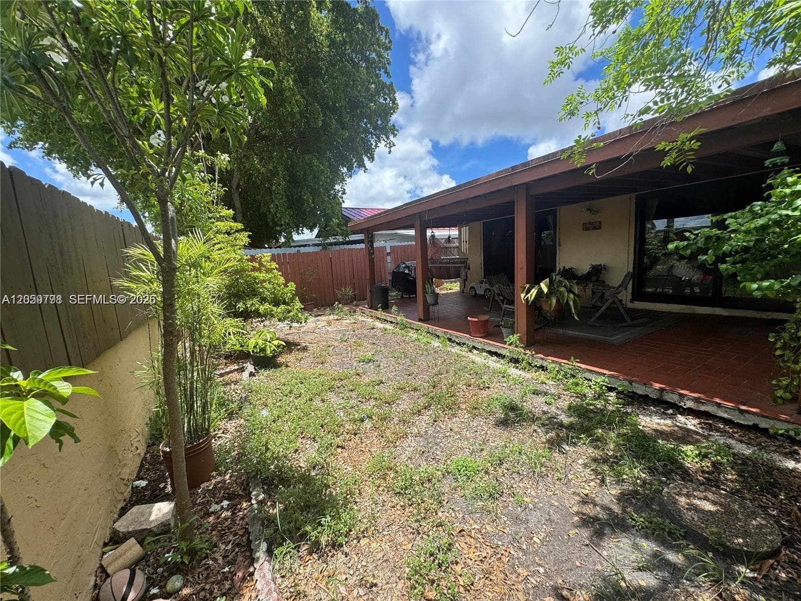 1000 SW 136th Pl photo 19