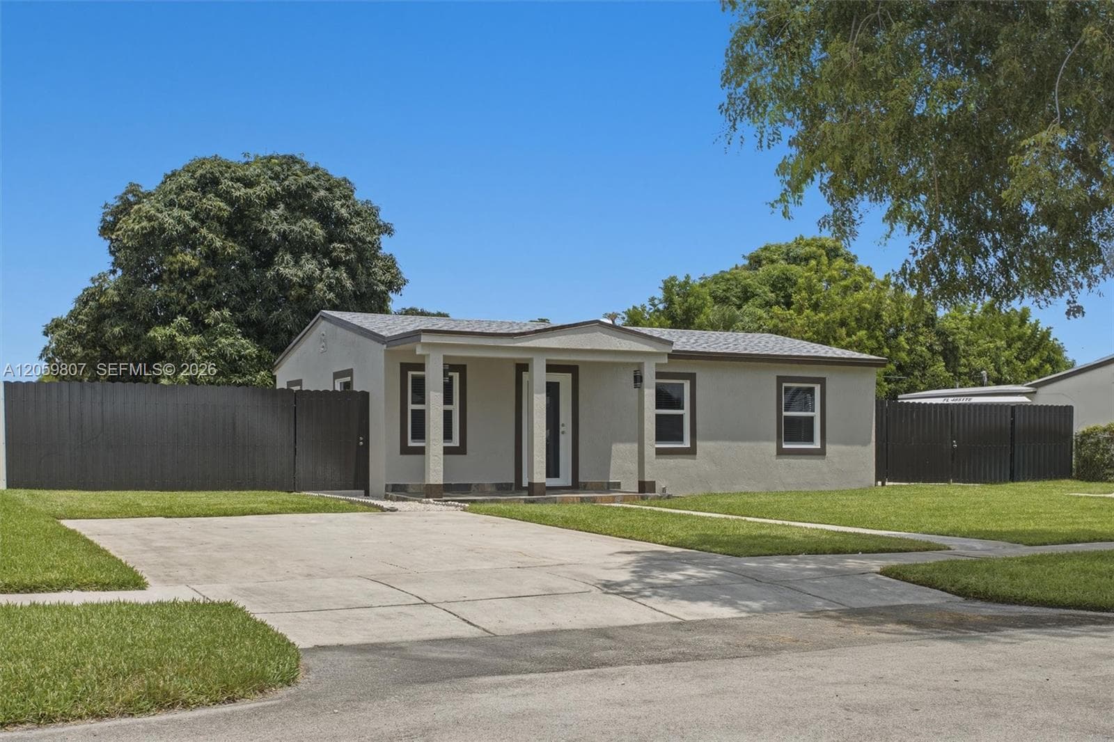 16031 NW 18th Ave photo 25