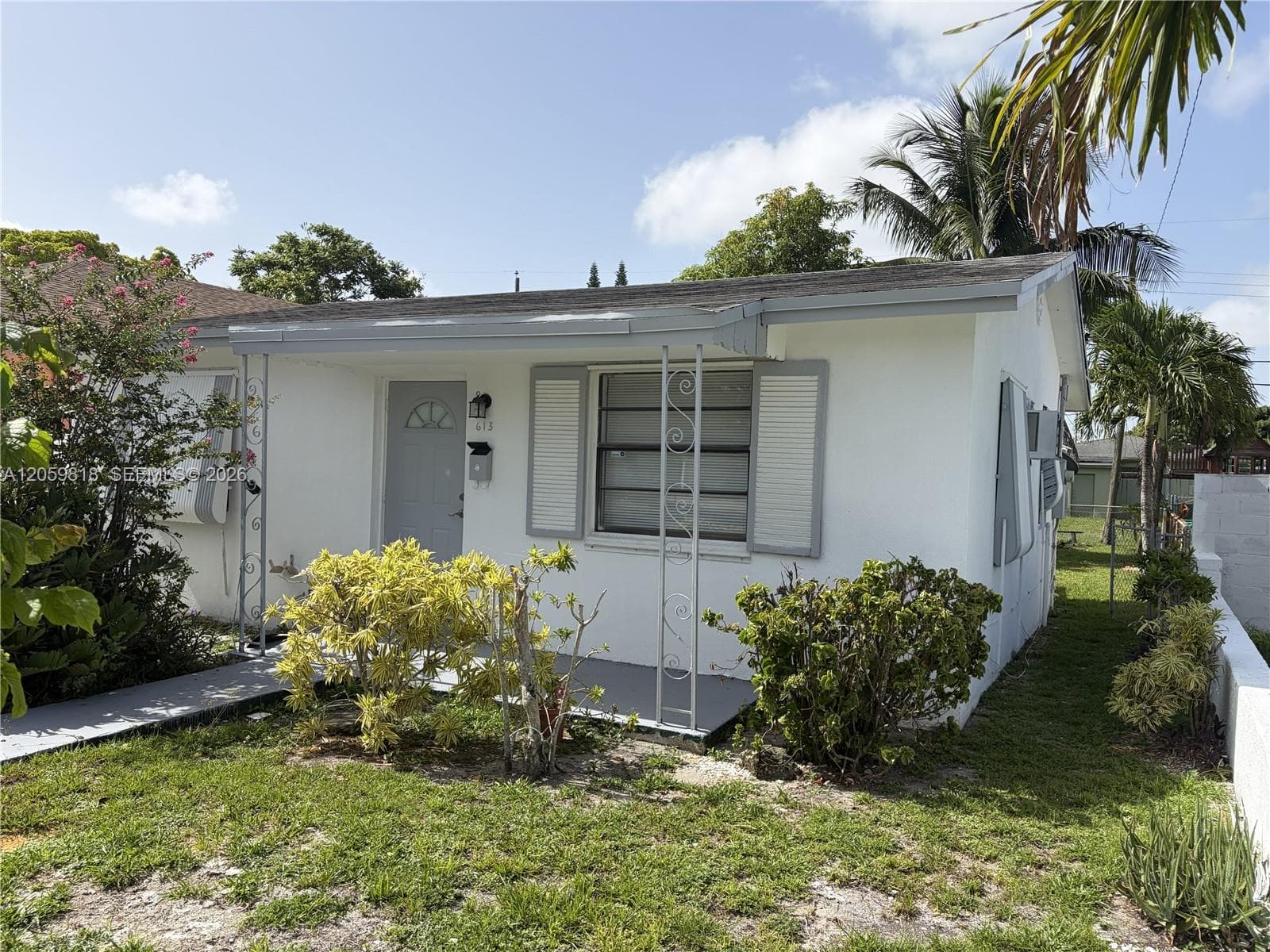 613 NW 5 CT photo 3