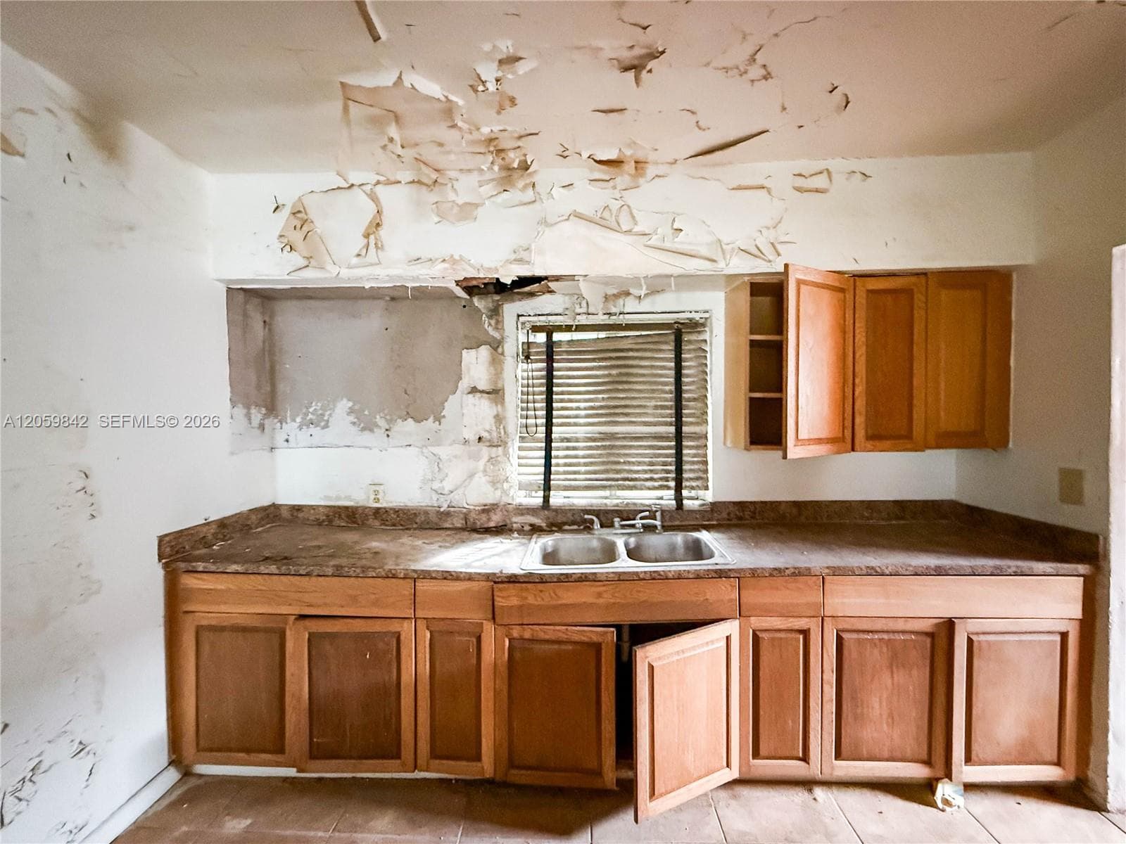 1770 NW 55th Ter photo 11