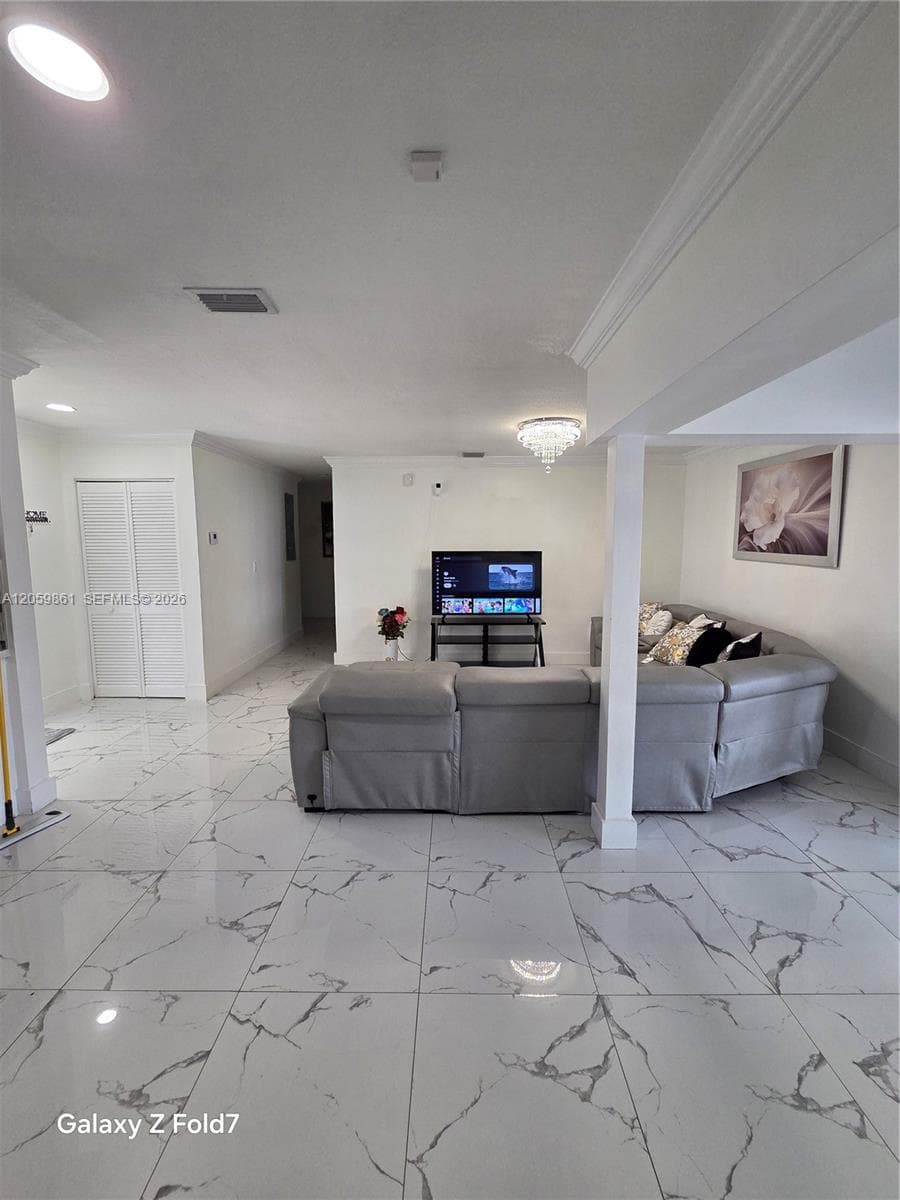16884 SW 109th Ct photo 6