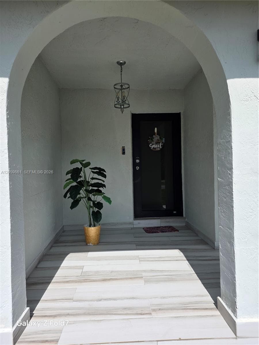 16884 SW 109th Ct photo 1
