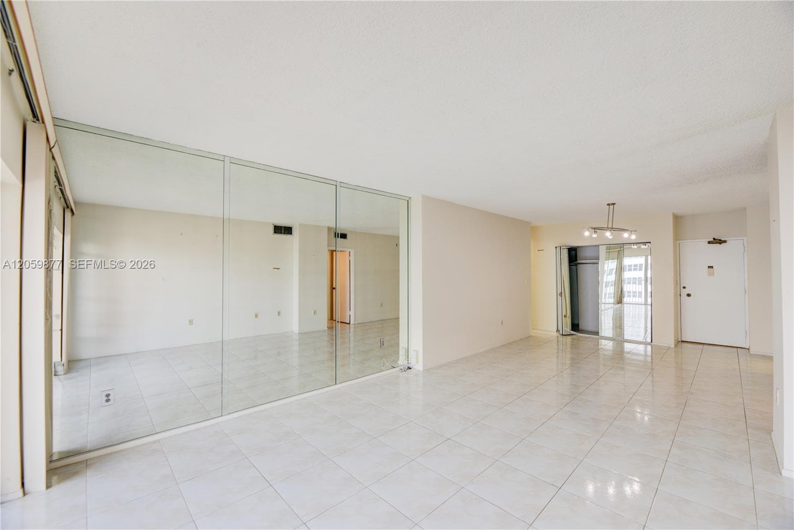 HEMISPHERES · #16A in Hallandale Beach - Photo 17