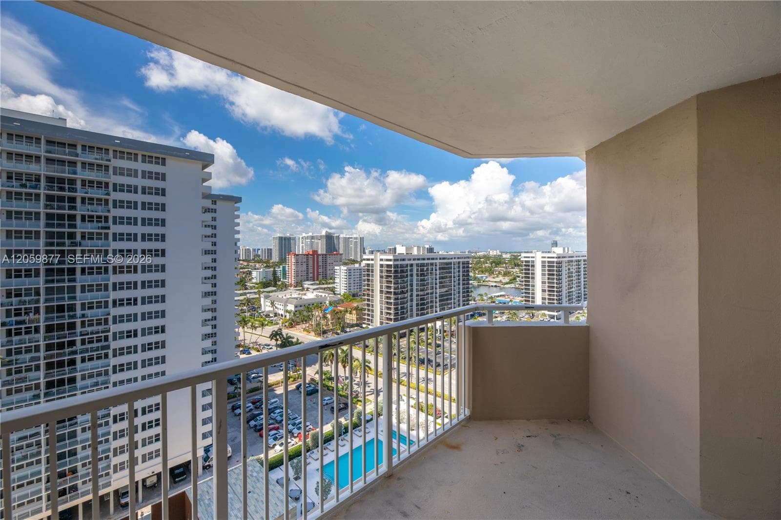 HEMISPHERES · #16A in Hallandale Beach - Photo 7