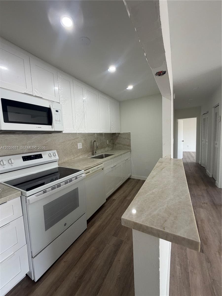 DORAL GARDENS CONDO · #2A in Doral - Photo 7