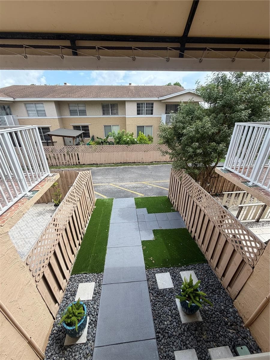 DORAL GARDENS CONDO · #2A in Doral - Photo 4