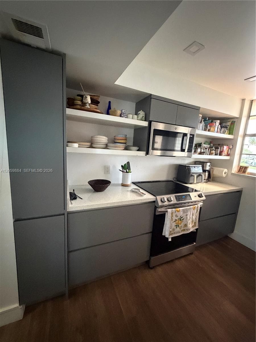 POINT EAST ONE CONDO-BLDG · #D101 in Aventura - Photo 5