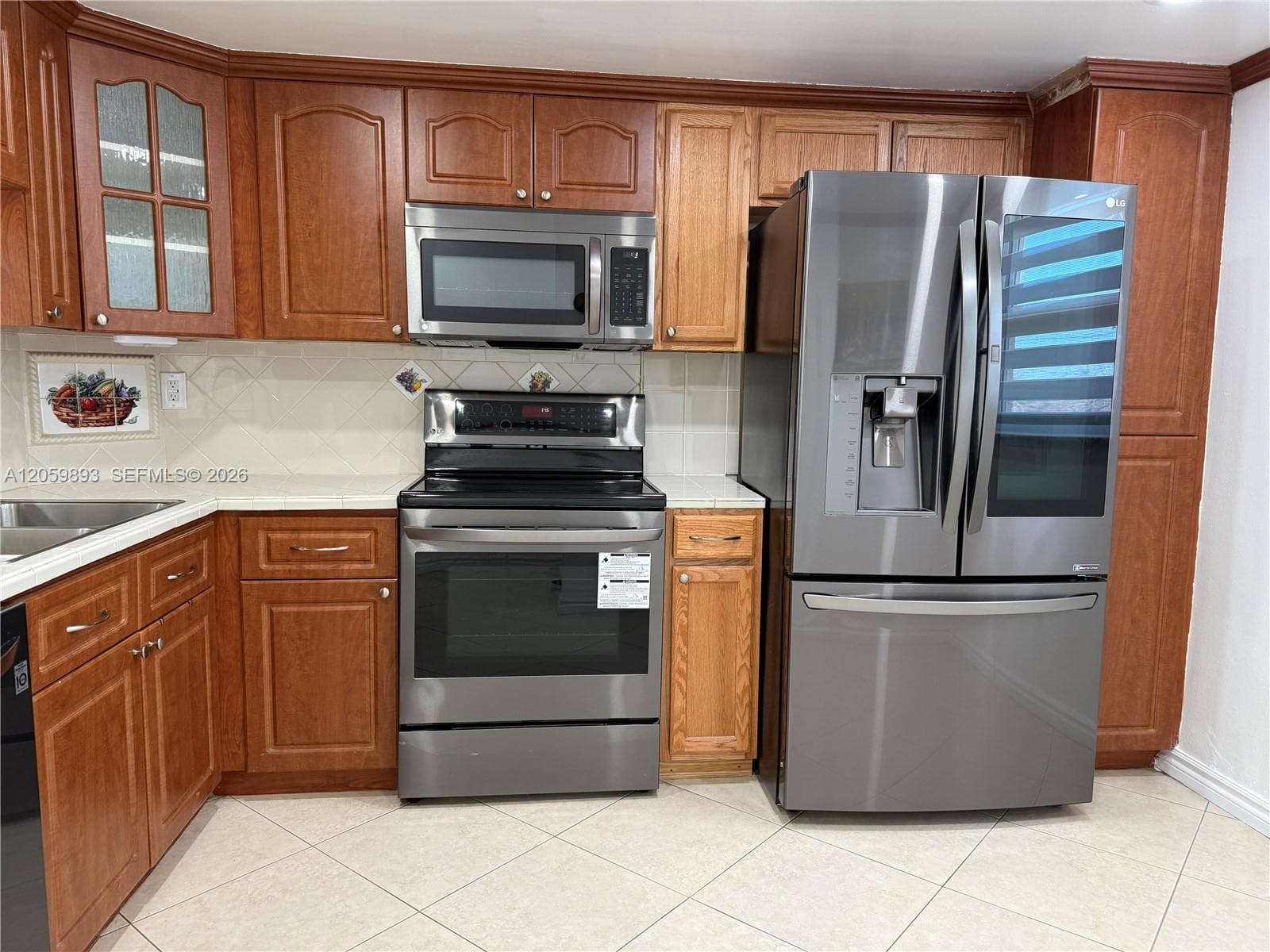 BEMAR PATIO CONDO · #8 in Hialeah - Photo 14