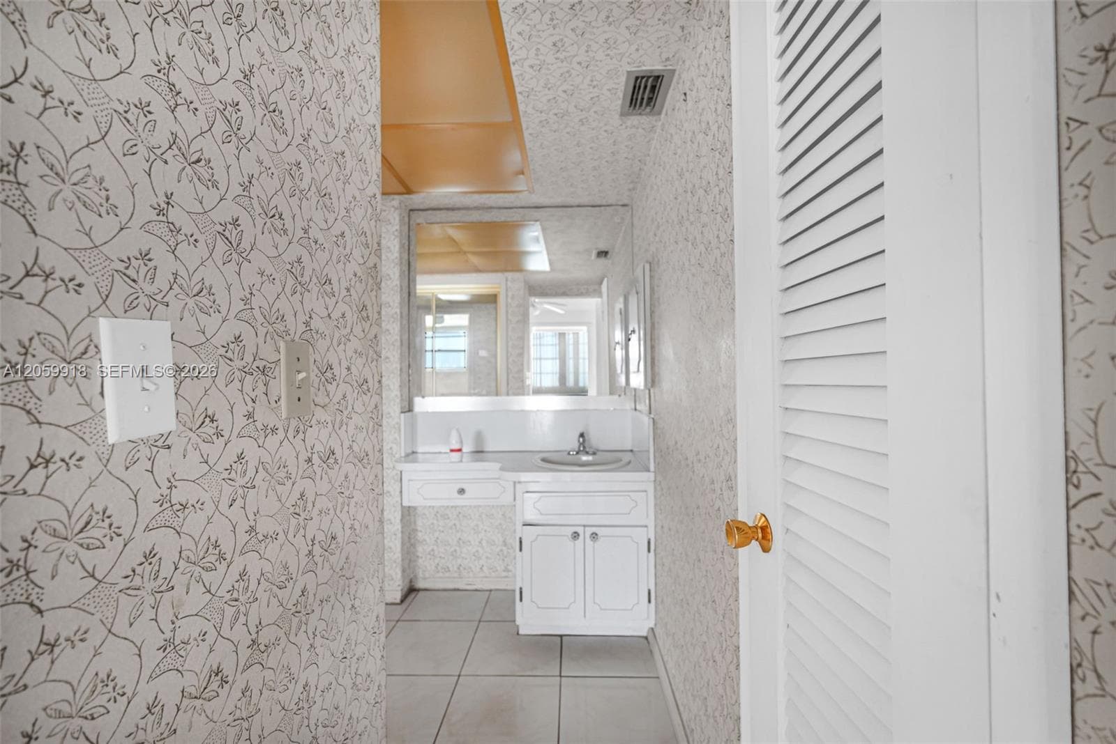 SIXTH MOORINGS CONDO · #502 in Miami - Photo 23