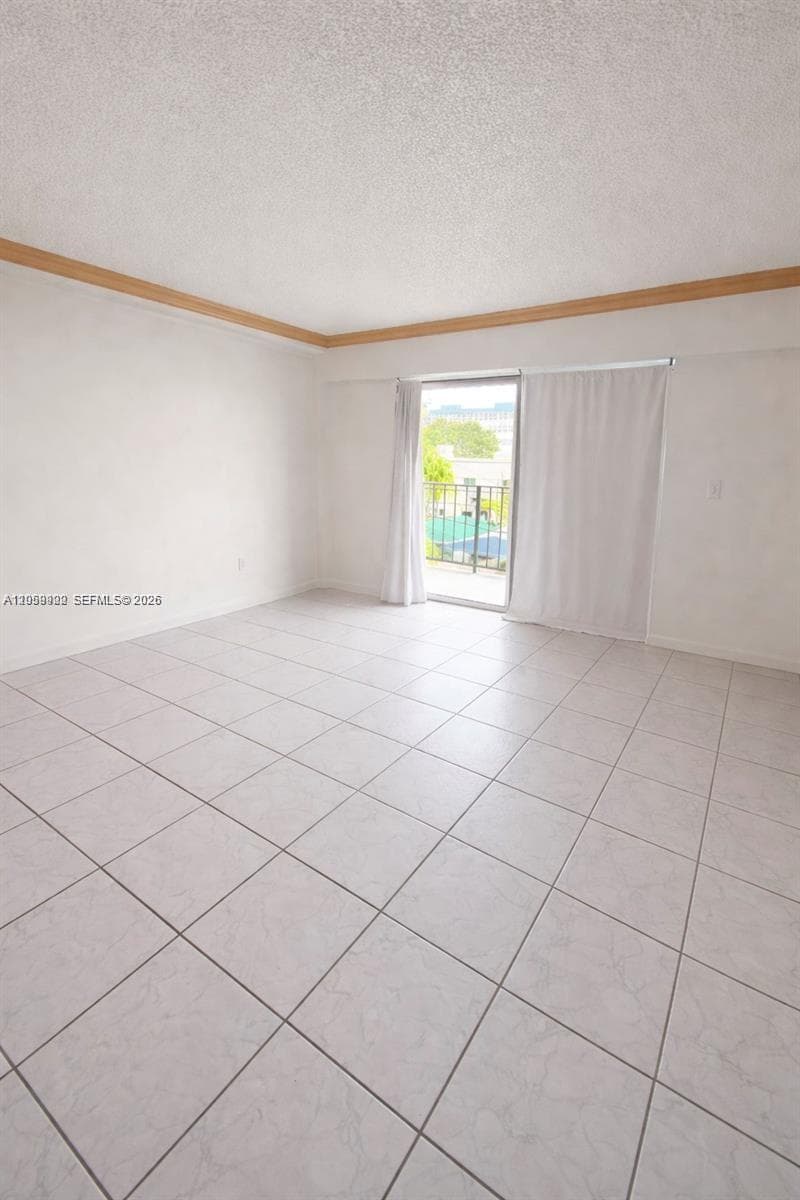 PINE TOWER CONDO · #303 in North Miami Beach - Photo 5