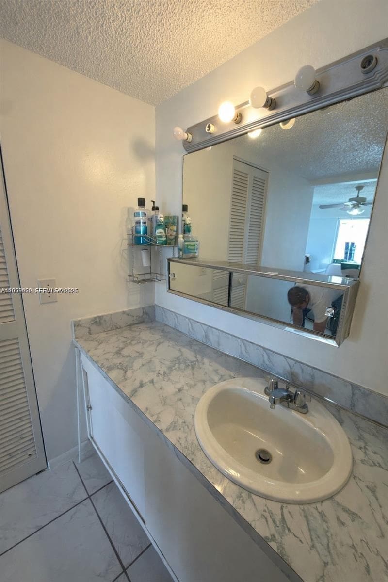 PINE TOWER CONDO · #303 in North Miami Beach - Photo 8