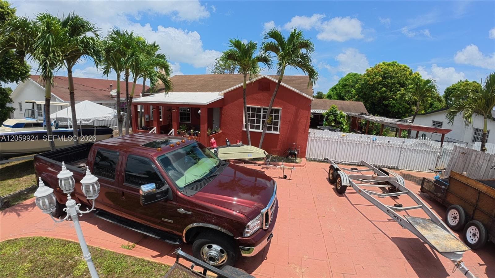 15737 NW 40th Ct photo 2