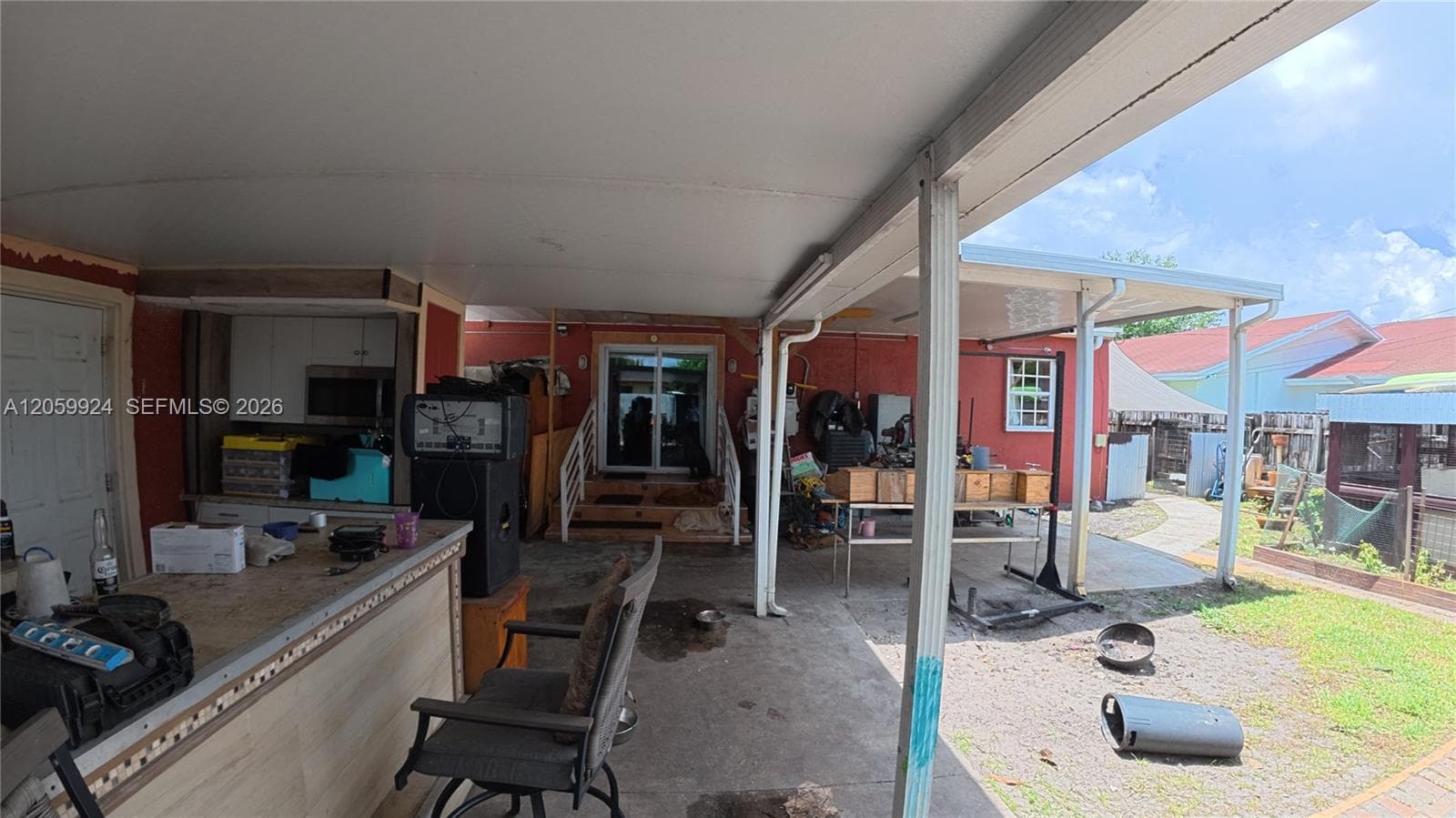 15737 NW 40th Ct photo 7