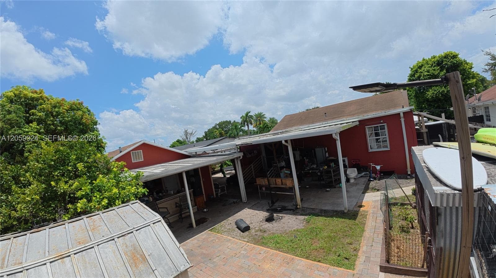 15737 NW 40th Ct photo 5