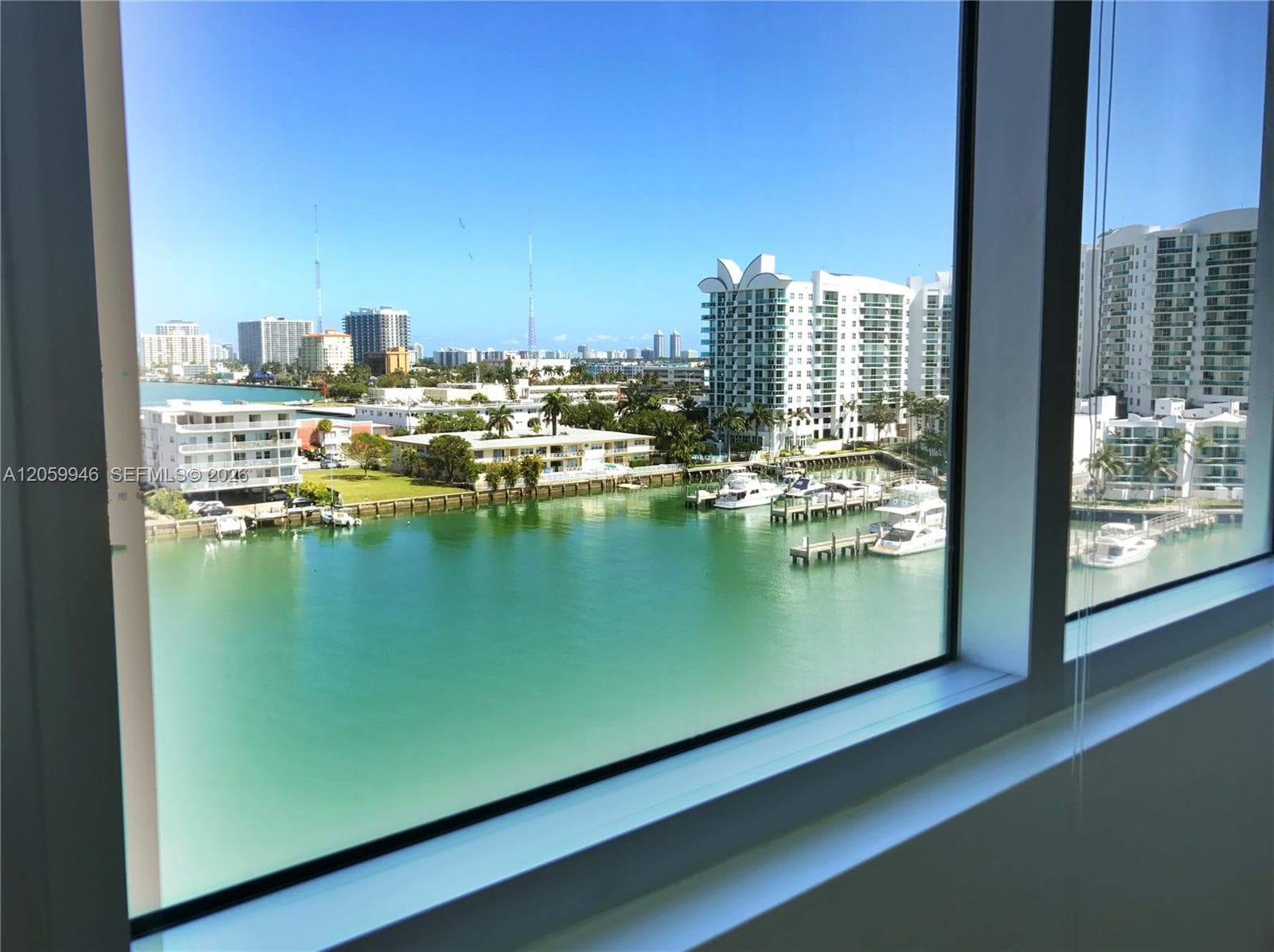 Blue Bay Tower · #802 in North Bay Village - Photo 2