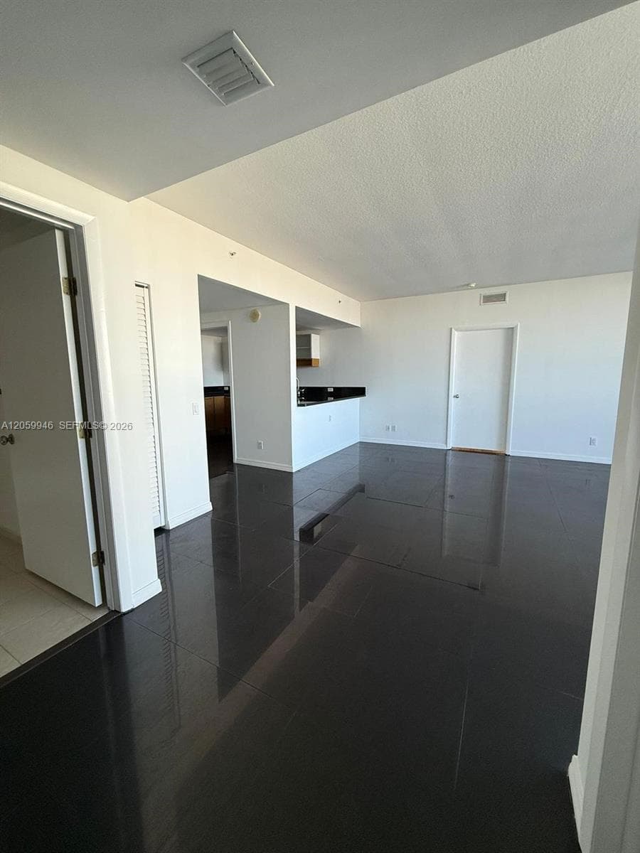 Blue Bay Tower · #802 in North Bay Village - Photo 24