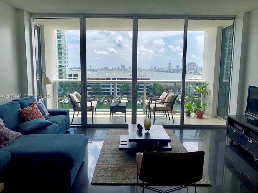Blue Bay Tower · #802 in North Bay Village - Photo 34