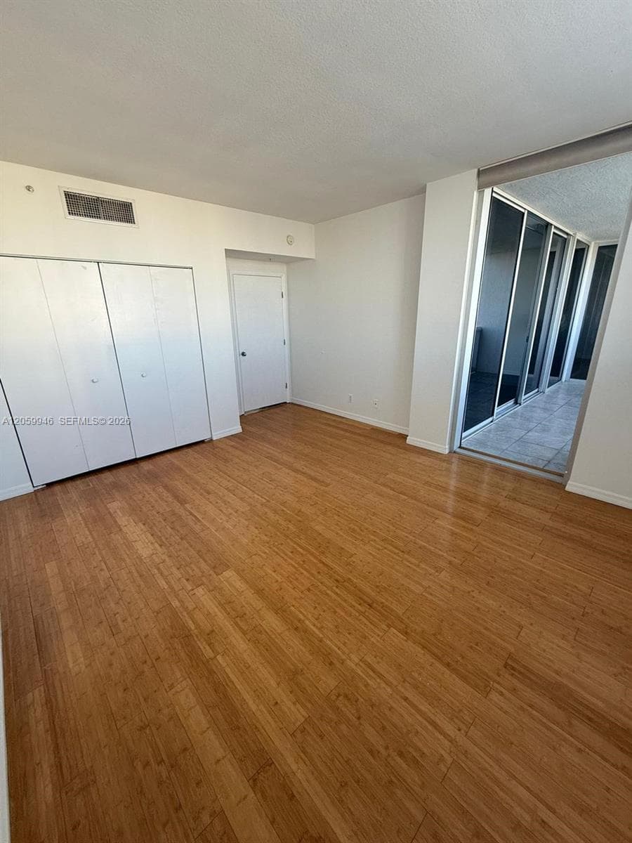 Blue Bay Tower · #802 in North Bay Village - Photo 21