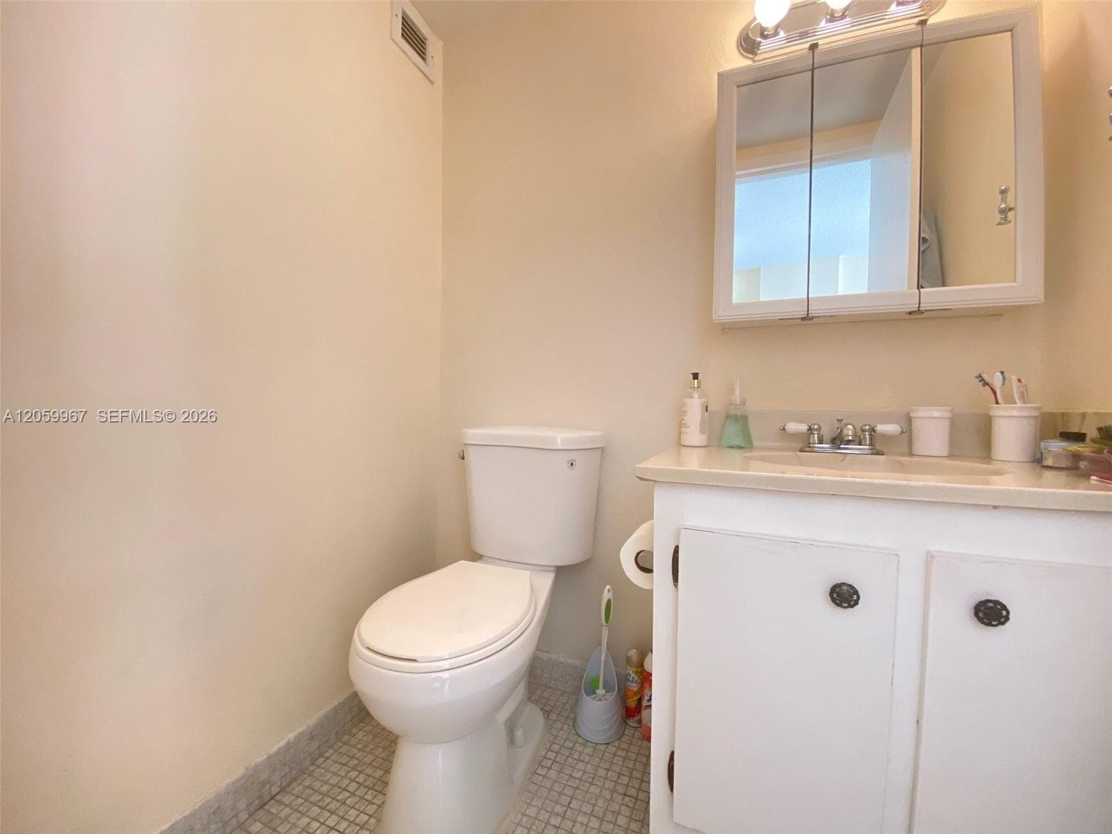 PLAZA OF AMERICAS CONDO P · #620 in Sunny Isles Beach - Photo 16