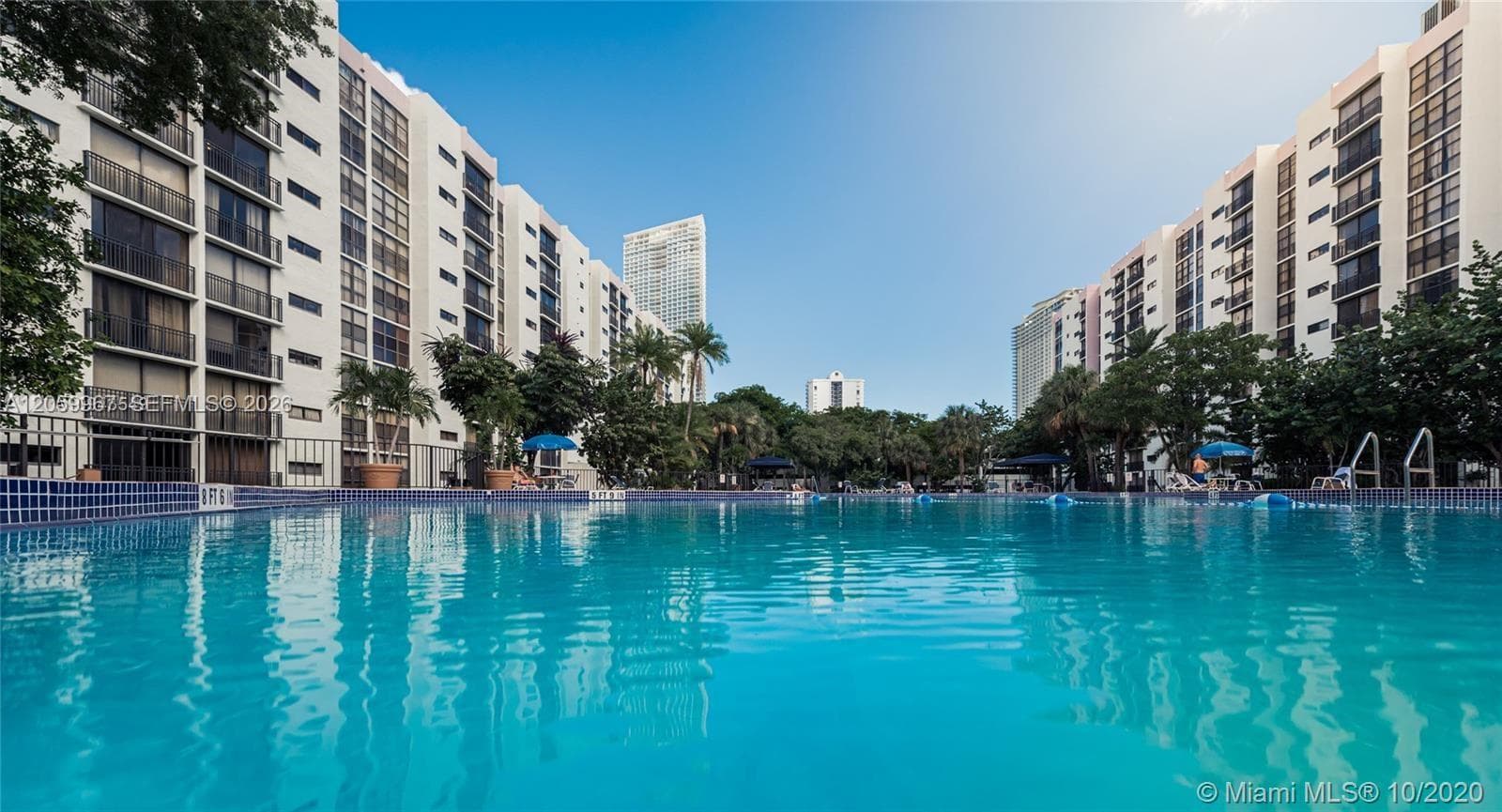 PLAZA OF AMERICAS CONDO P · #620 in Sunny Isles Beach - Photo 20