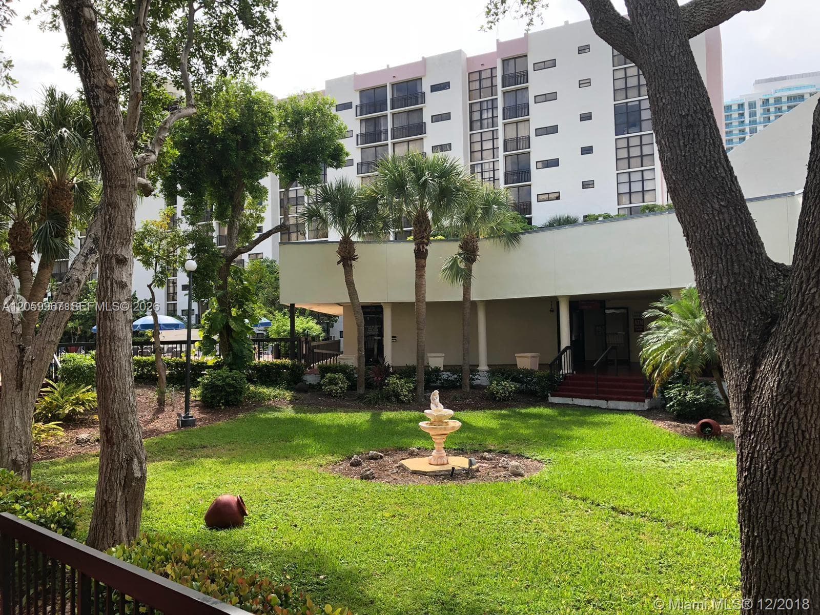 PLAZA OF AMERICAS CONDO P · #620 in Sunny Isles Beach - Photo 19