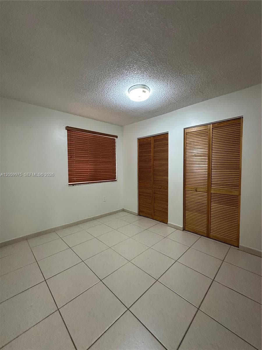 WESTCHESTER LUXURY CONDO · #19 in Miami - Photo 12