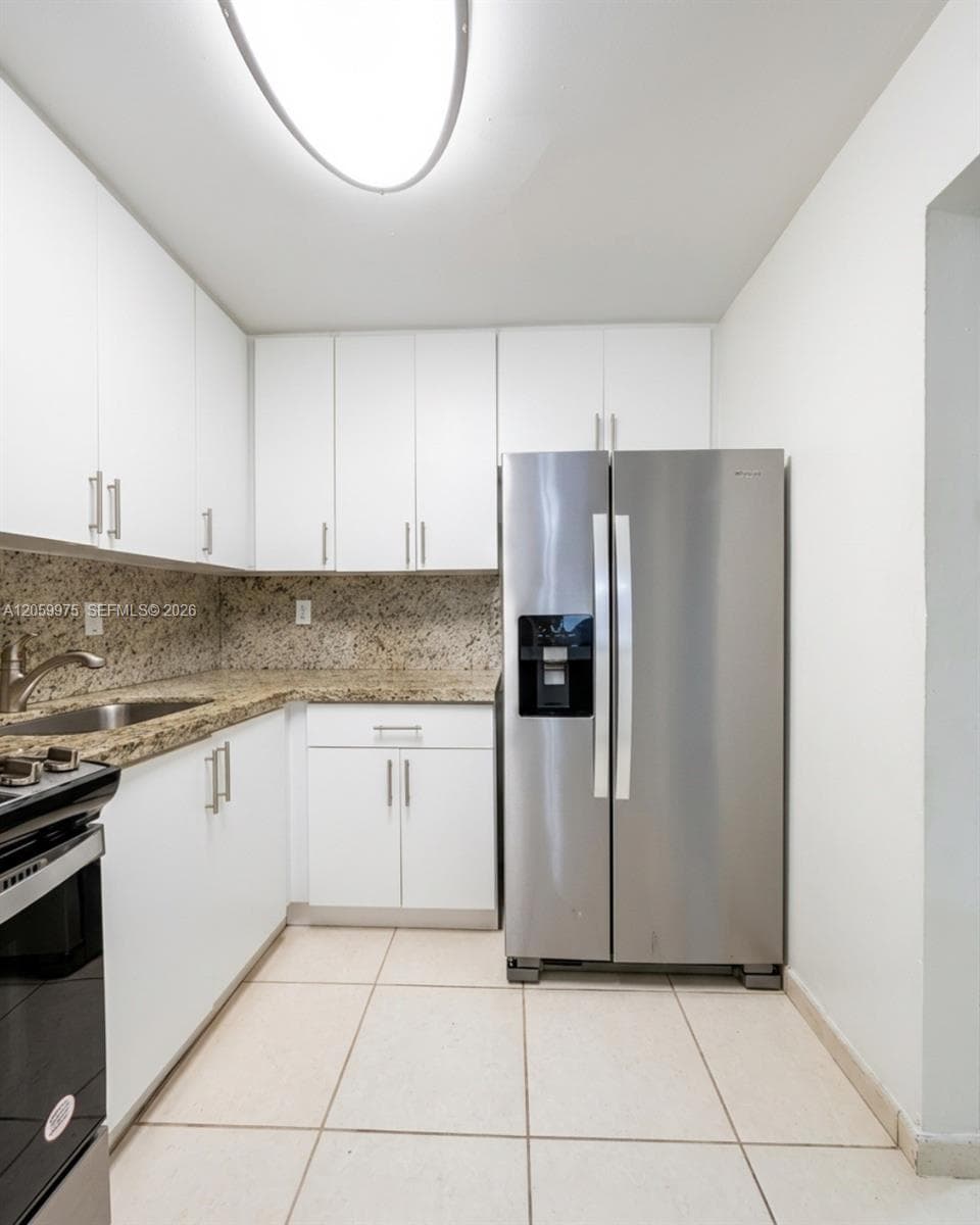 WESTCHESTER LUXURY CONDO · #19 in Miami - Photo 7