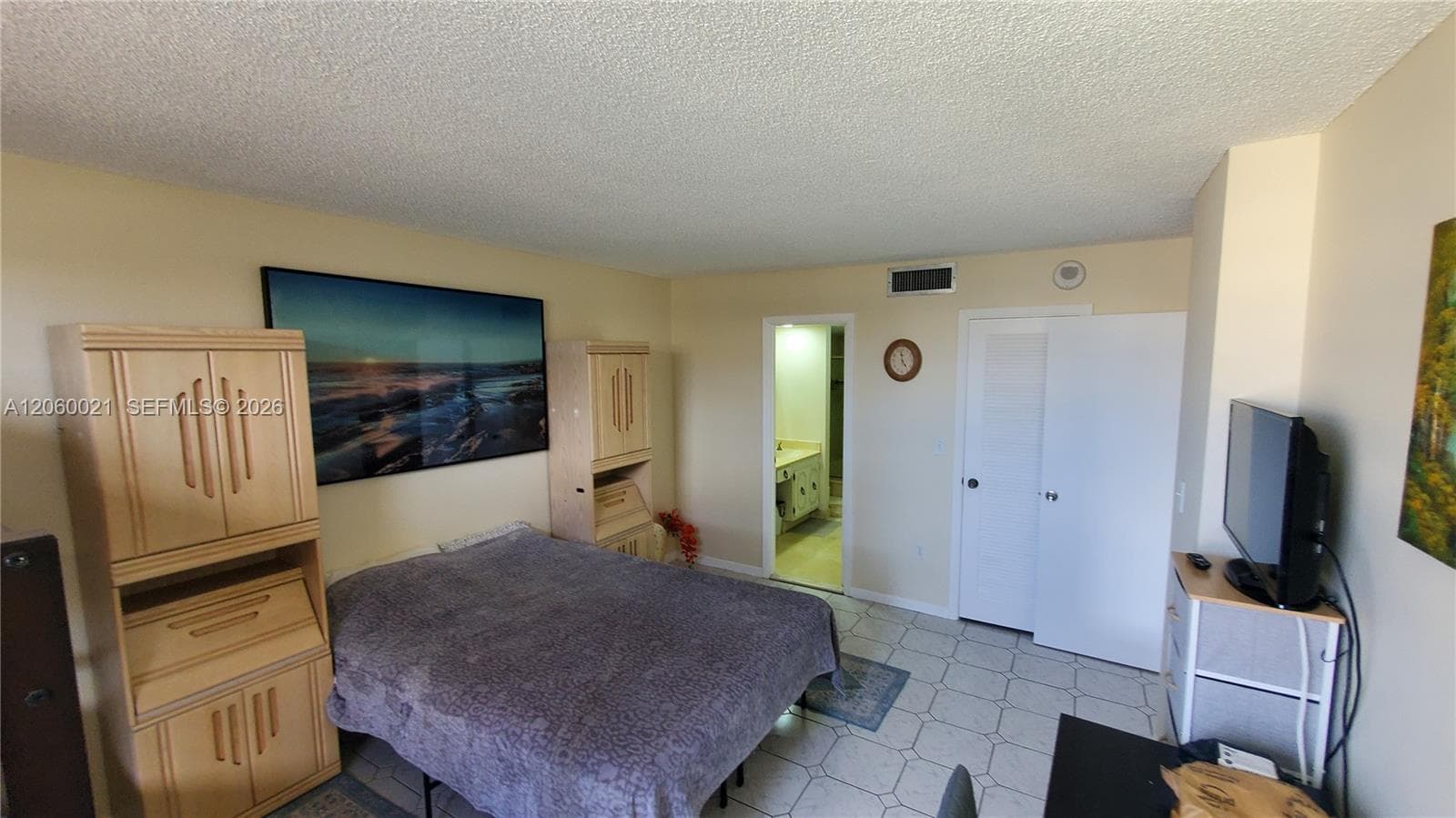 PLAZA TOWERS NORTH · #1103 in Hallandale Beach - Photo 6