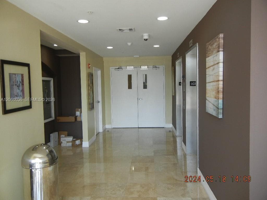 LEJEUNE PLAZA CONDO · #1007 in Miami - Photo 9