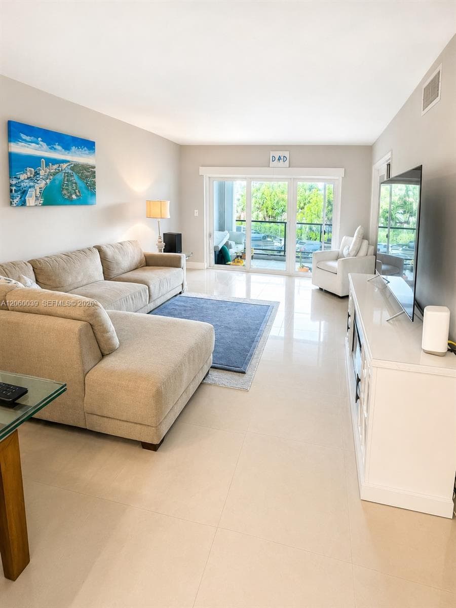 LEISURE TOWERS CONDO · #201 in Lauderdale By The Sea - Photo 3