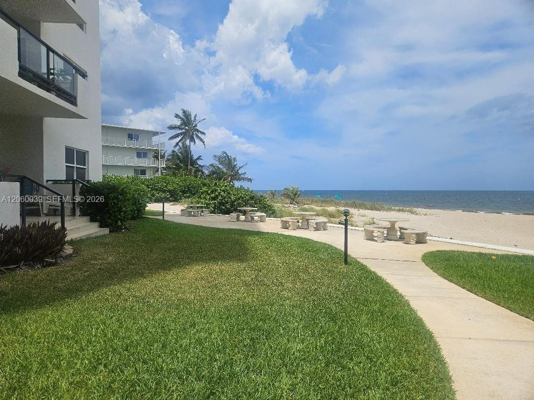 LEISURE TOWERS CONDO · #201 in Lauderdale By The Sea - Photo 1