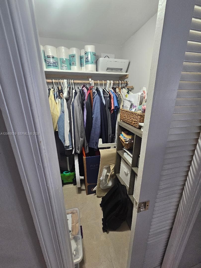 LEISURE TOWERS CONDO · #201 in Lauderdale By The Sea - Photo 8