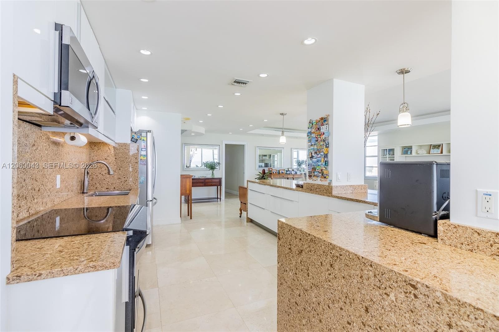 Imperial House · #11E in Miami Beach - Photo 12
