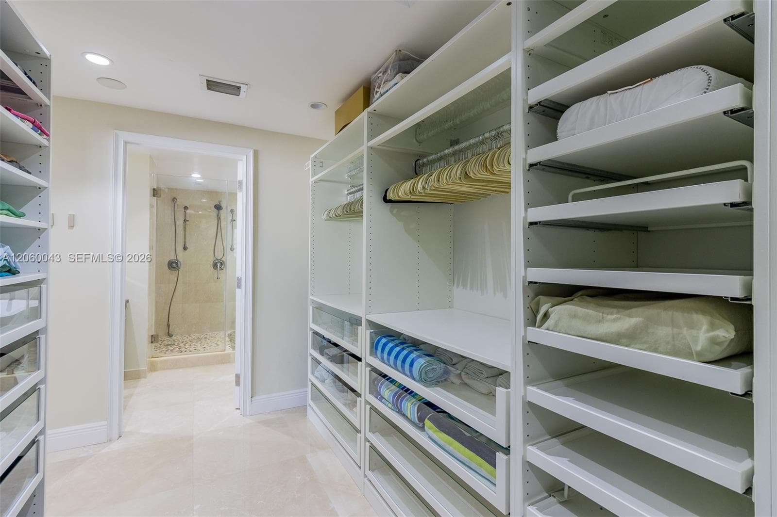 Imperial House · #11E in Miami Beach - Photo 20
