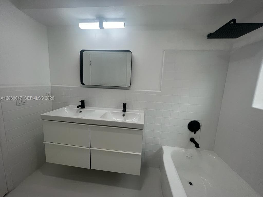 Seaway at The Surf Club · #1 in Surfside - Photo 11