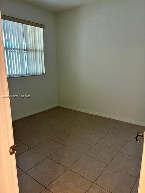 4219 NE 9th St photo 14
