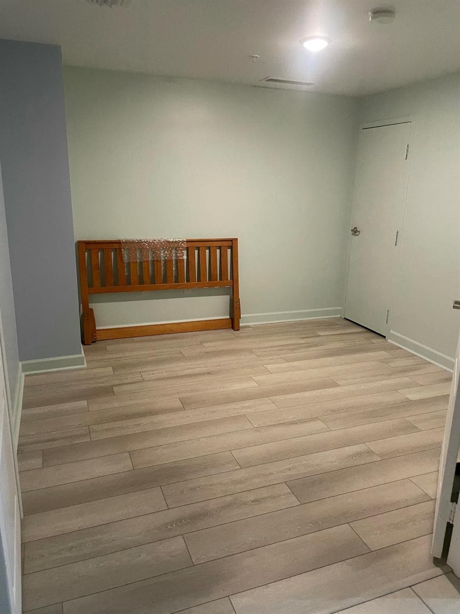 Bedroom/Den/Office