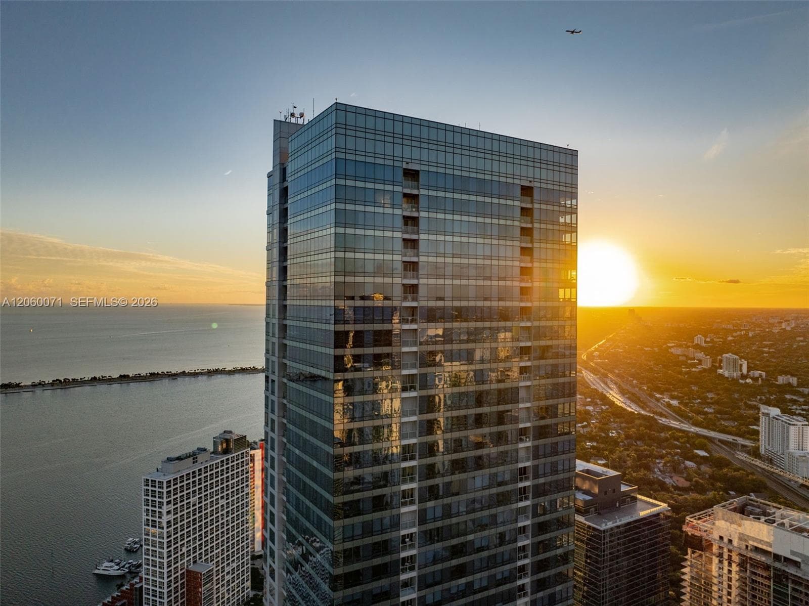 MILLENNIUM TOWER CONDOMIN · #3212 in Miami - Photo 34