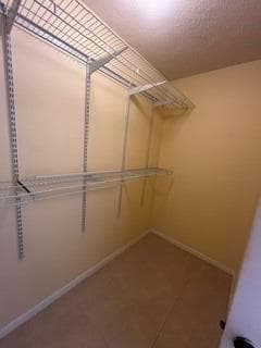 2EE09412-7949-43DA-A9DC-9721CEE3B634