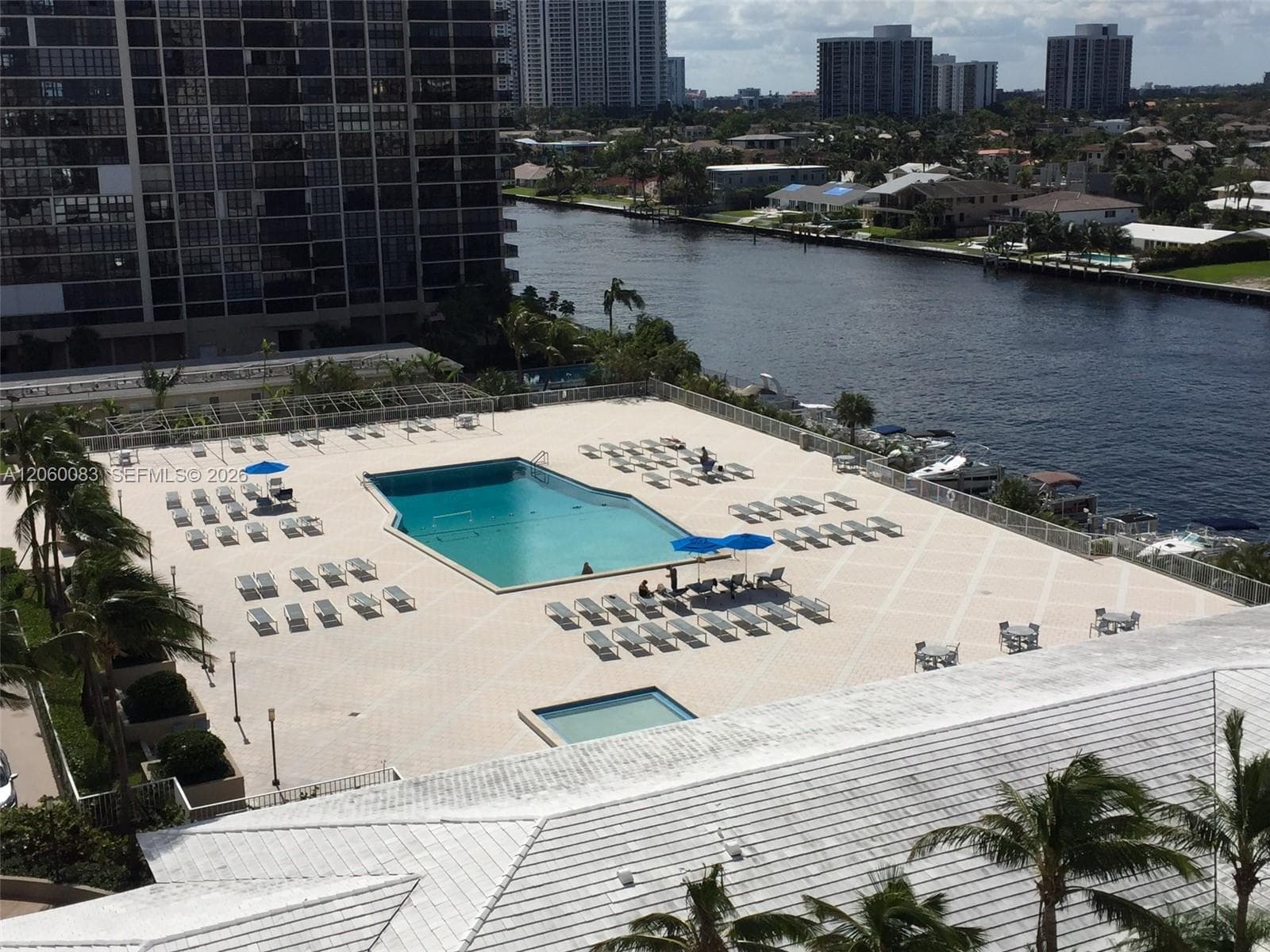 HEMISPHERES CONDO · #18N in Hallandale Beach - Photo 15