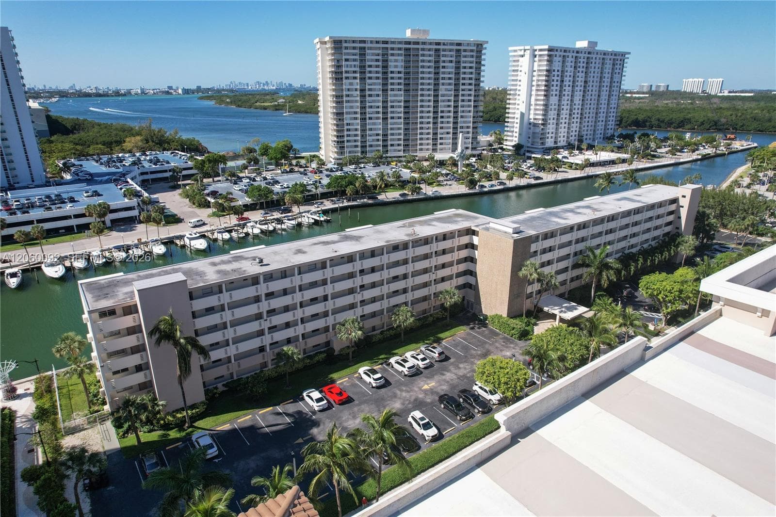 Kings Point Imperial · #211 in Sunny Isles Beach - Photo 22