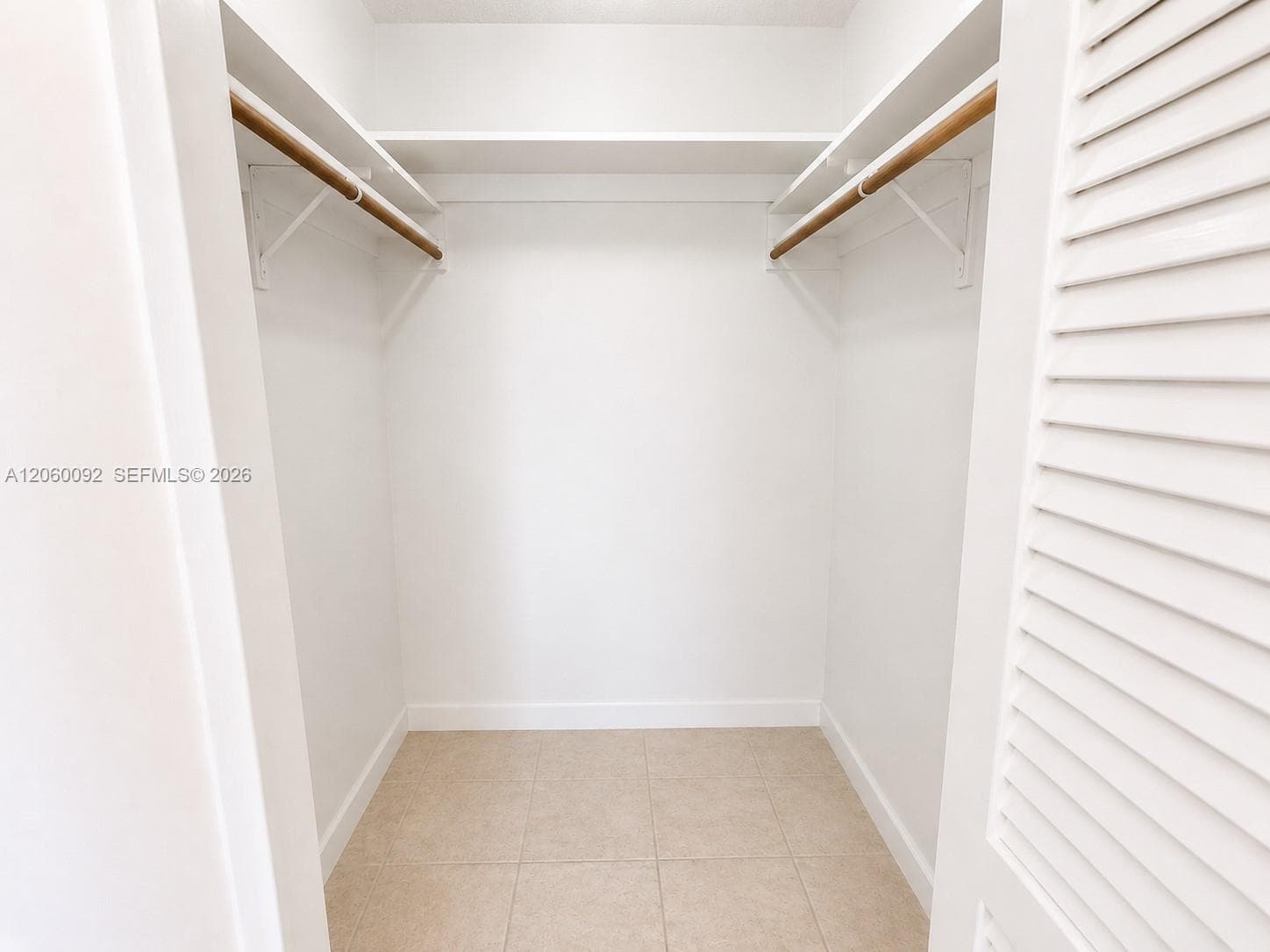 Kings Point Imperial · #211 in Sunny Isles Beach - Photo 14
