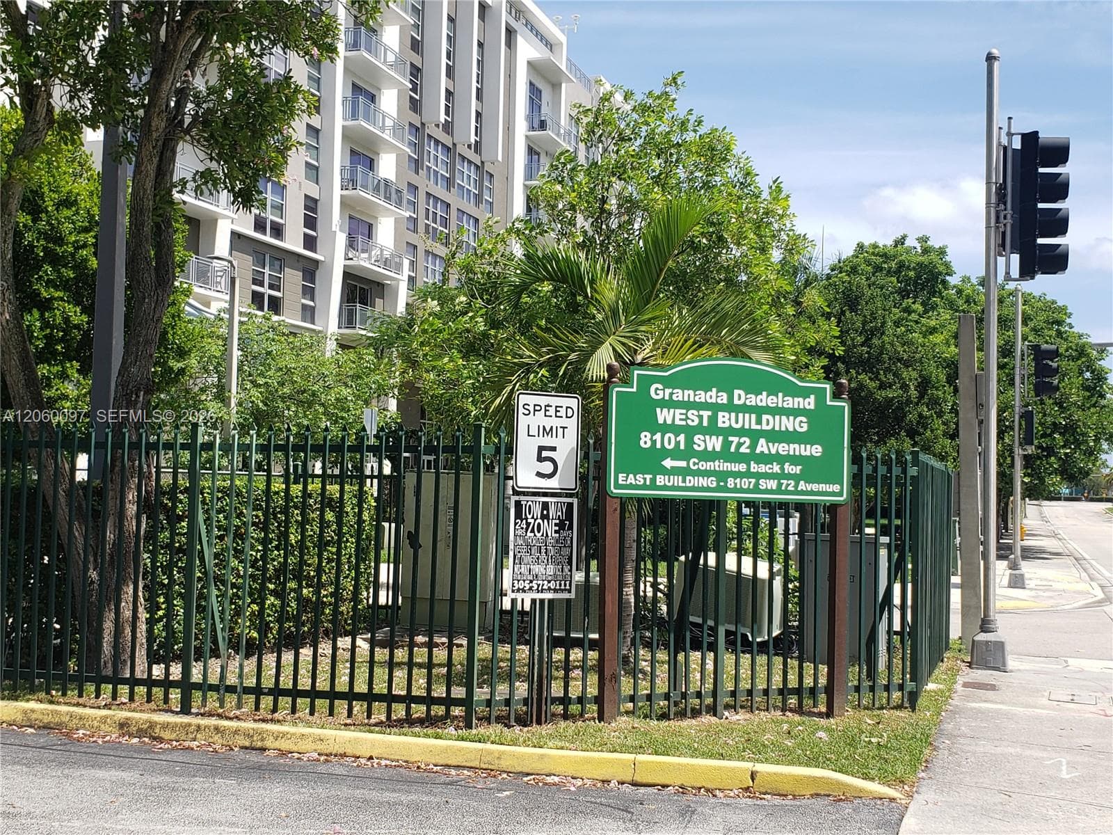 GRANDA DADELAND CONDO · #416E in Miami - Photo 2