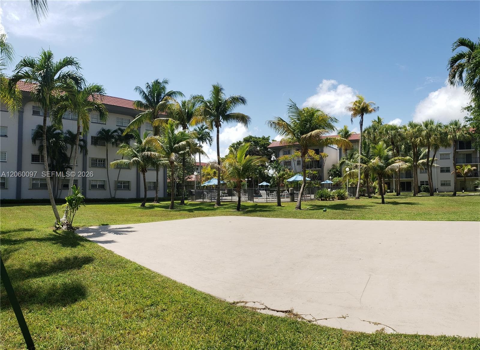 GRANDA DADELAND CONDO · #416E in Miami - Photo 21