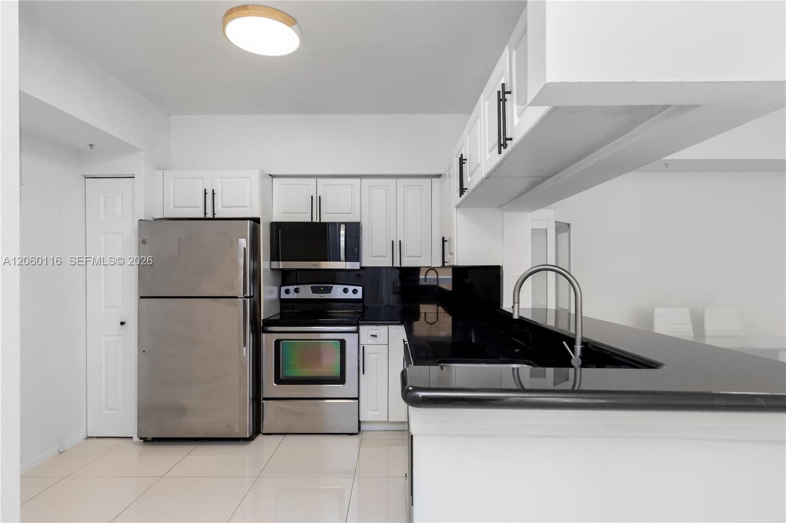 Porto Bellagio · #2320 in Sunny Isles Beach - Photo 26